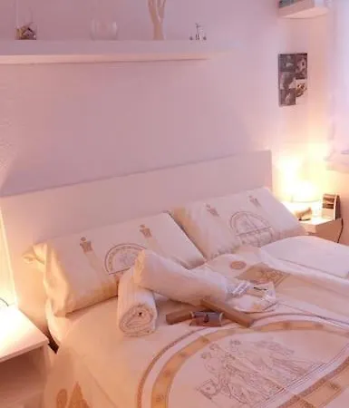 Helle Wohlfuehloase Im Suedviertel Apartment *