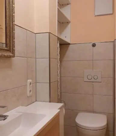 Apartment Helle Wohlfuehloase Im Suedviertel
